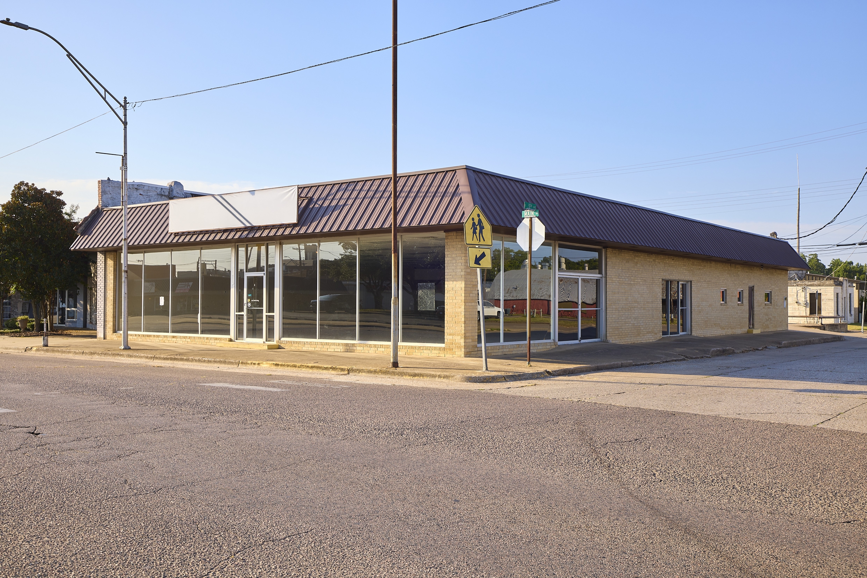 423 W Main - 1